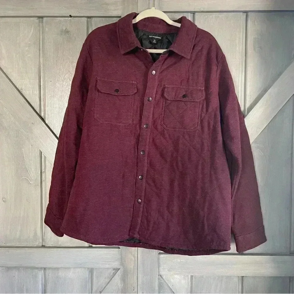Banana Republic Men’s‎ Quilted Coat in Burgundy- size XL winter jacket classy